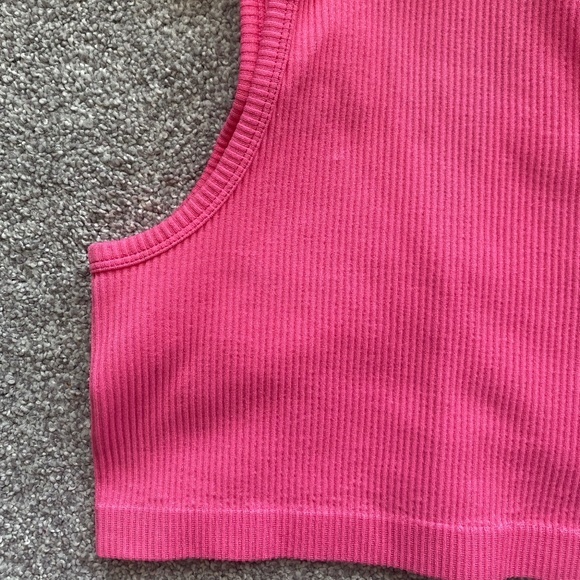 Garage Seamless Polo Tank - Picture 9 of 12